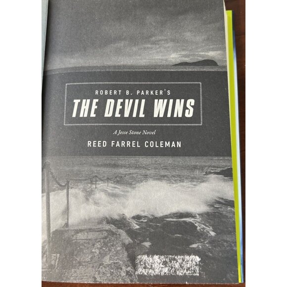 Robert B. Parker Mixed Lot Of 5 Hardcover Books - Picture 9 of 15